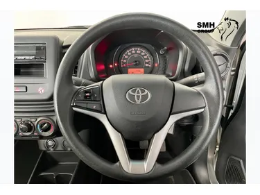 Toyota Vitz 1.0