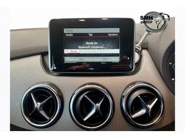 Mercedes-Benz B-Class B200 Auto