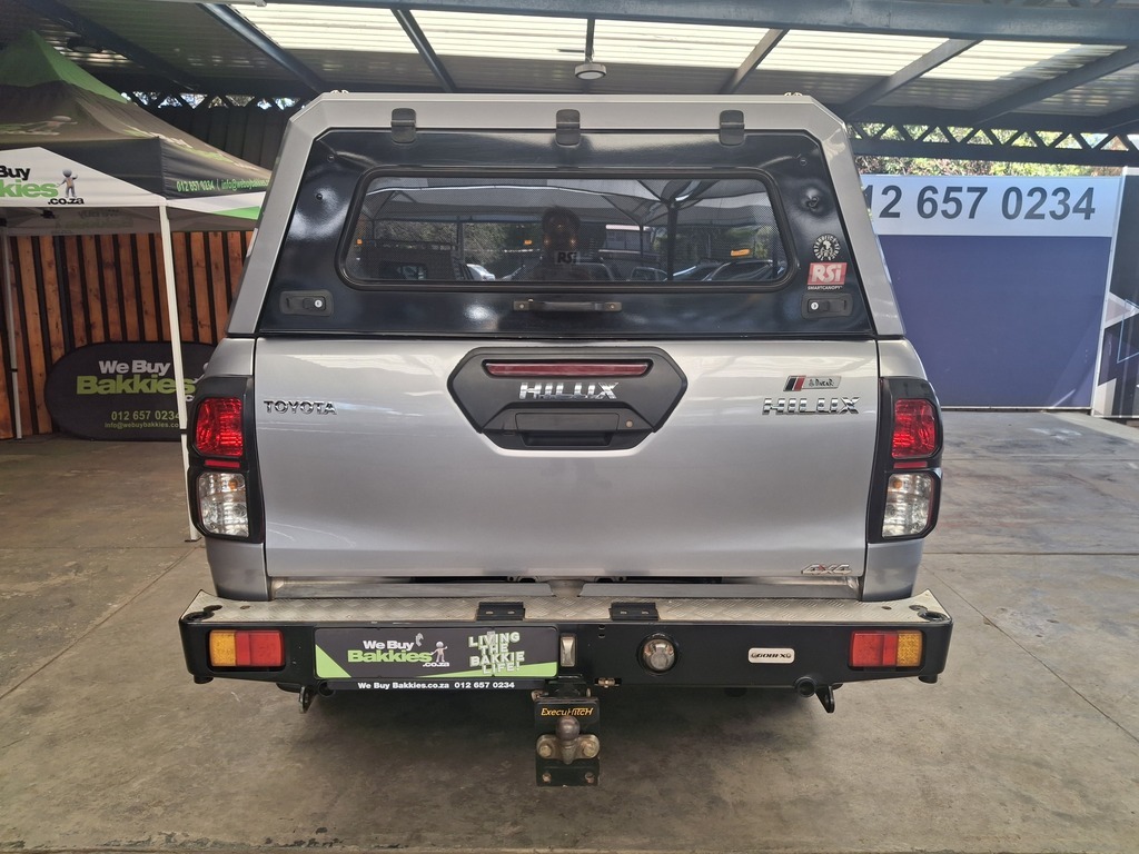 TOYOTA HILUX 2.8 GD-6 RAIDER 4X4 A/T P/U D/C