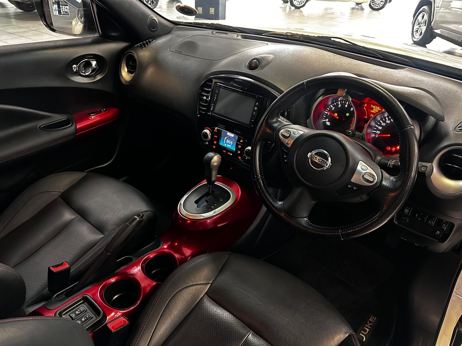 NISSAN JUKE MY15 1.6T TEKNA 4X4 CVT