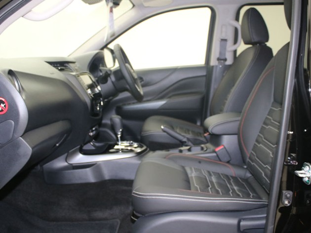 NISSAN NAVARA 2.5DDTI PRO-2X A/T D/C P/U 2024