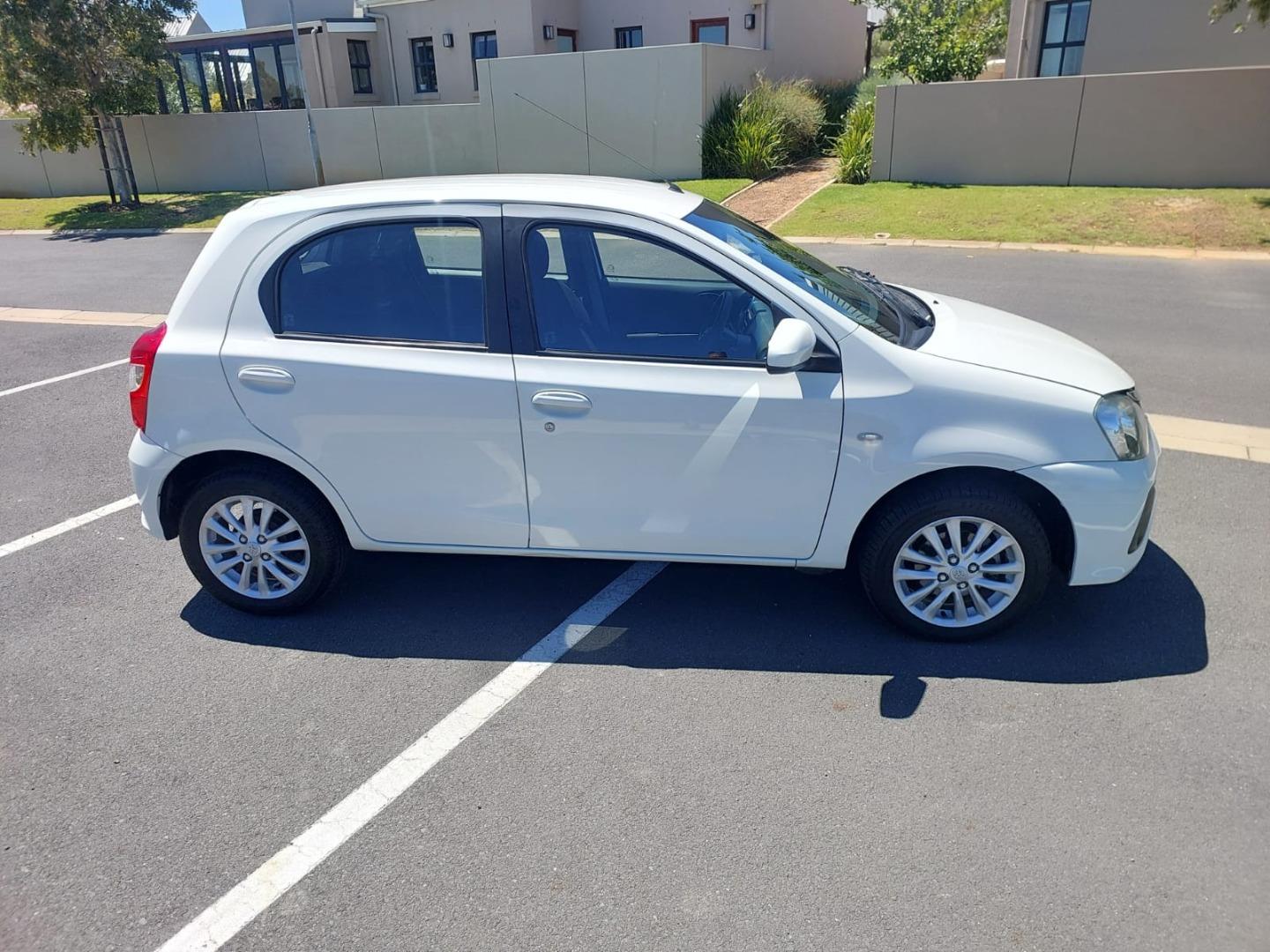 2018 Toyota Etios hatch 1.5 Sprint