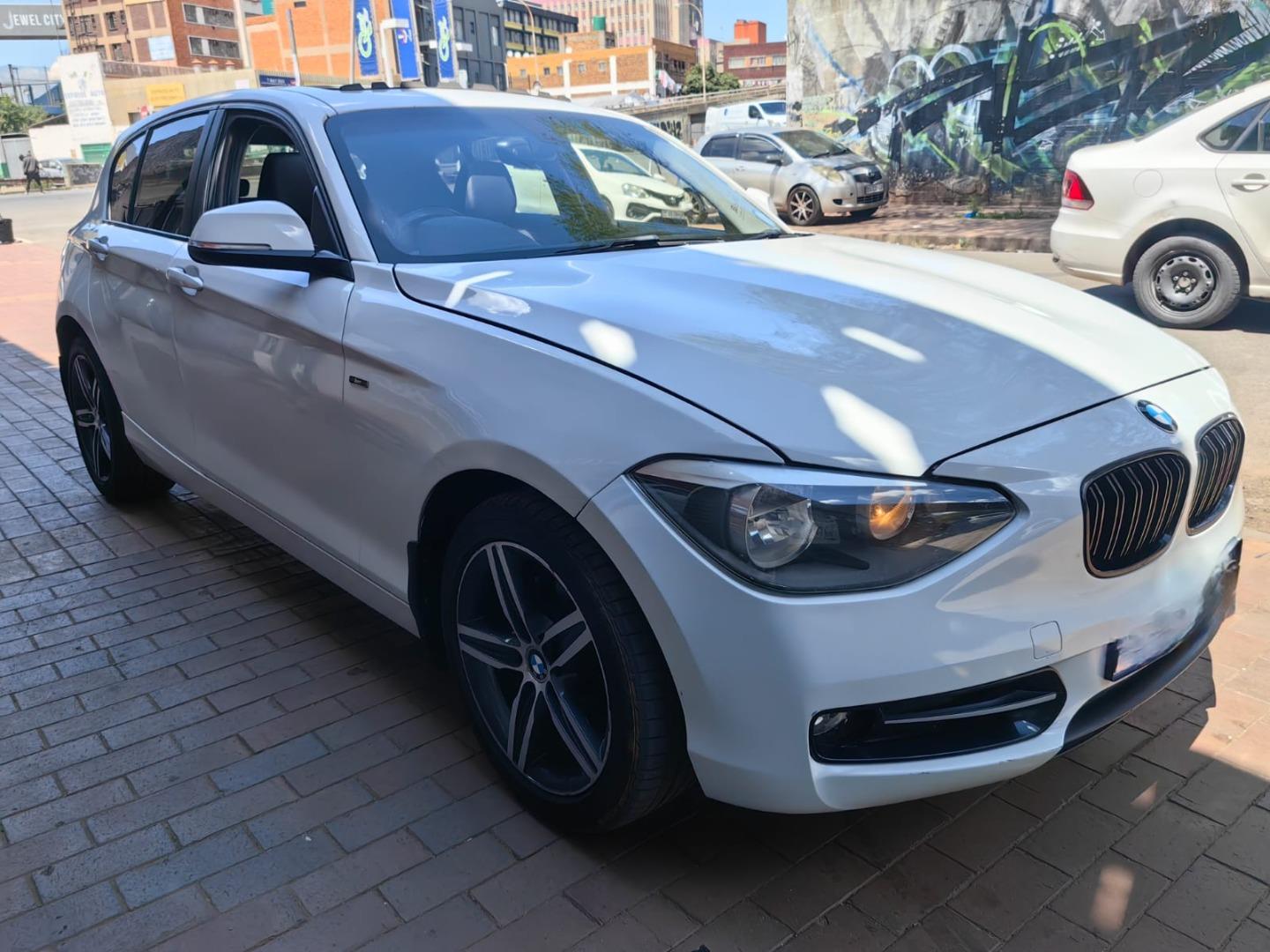 2012 BMW 1 Series 118i 5-Door M Sport