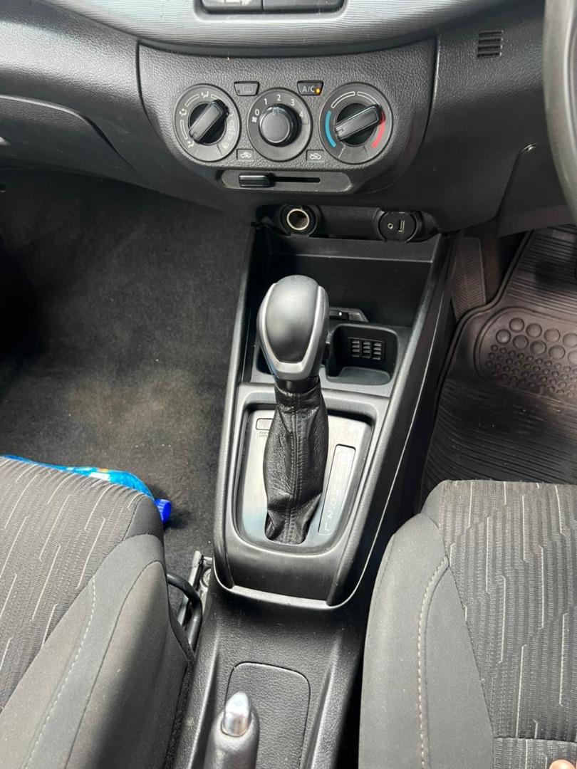 2022 Toyota Rumion 1.5 SX Auto