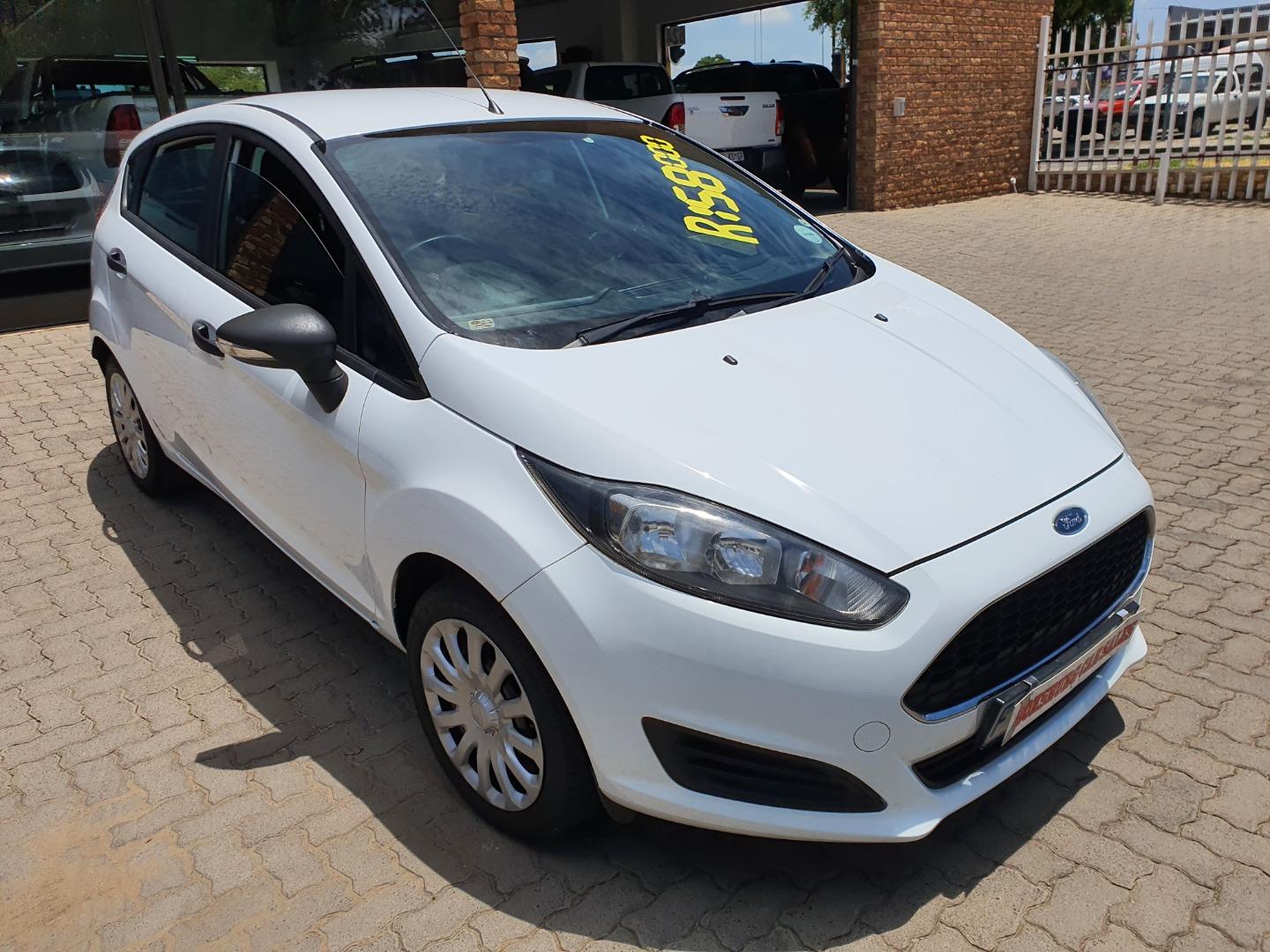 2017 Ford Fiesta 5-door 1.4 Ambiente