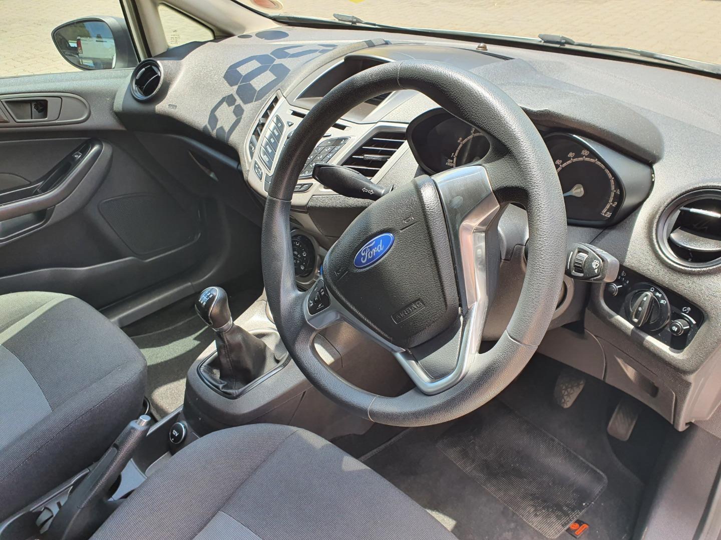 2017 Ford Fiesta 5-door 1.4 Ambiente