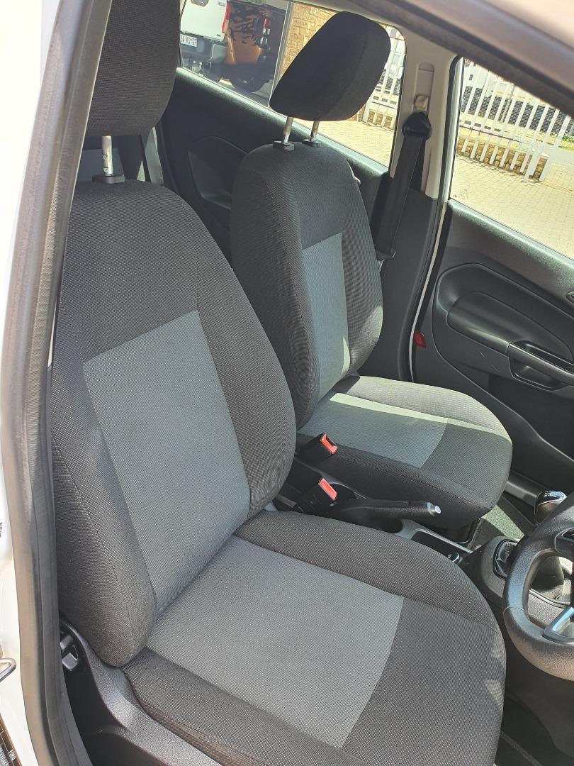 2017 Ford Fiesta 5-door 1.4 Ambiente