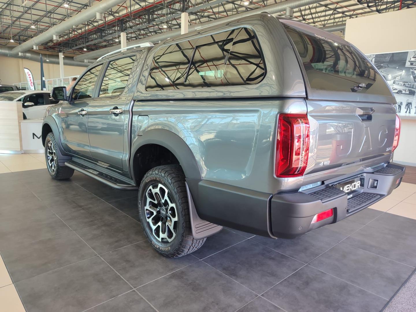 2025 JAC T9 2.0CTi Double Cab 4WD Super Lux