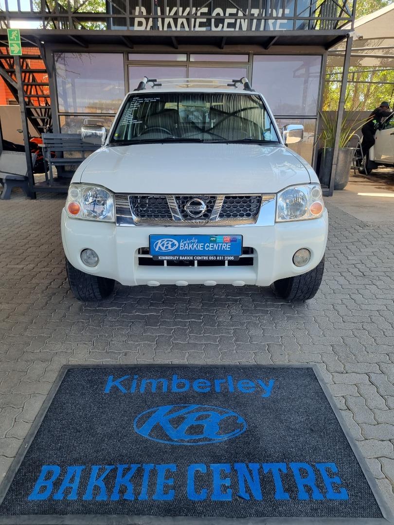 2016 Nissan NP300 Hardbody 2.4 Double Cab Hi-Rider