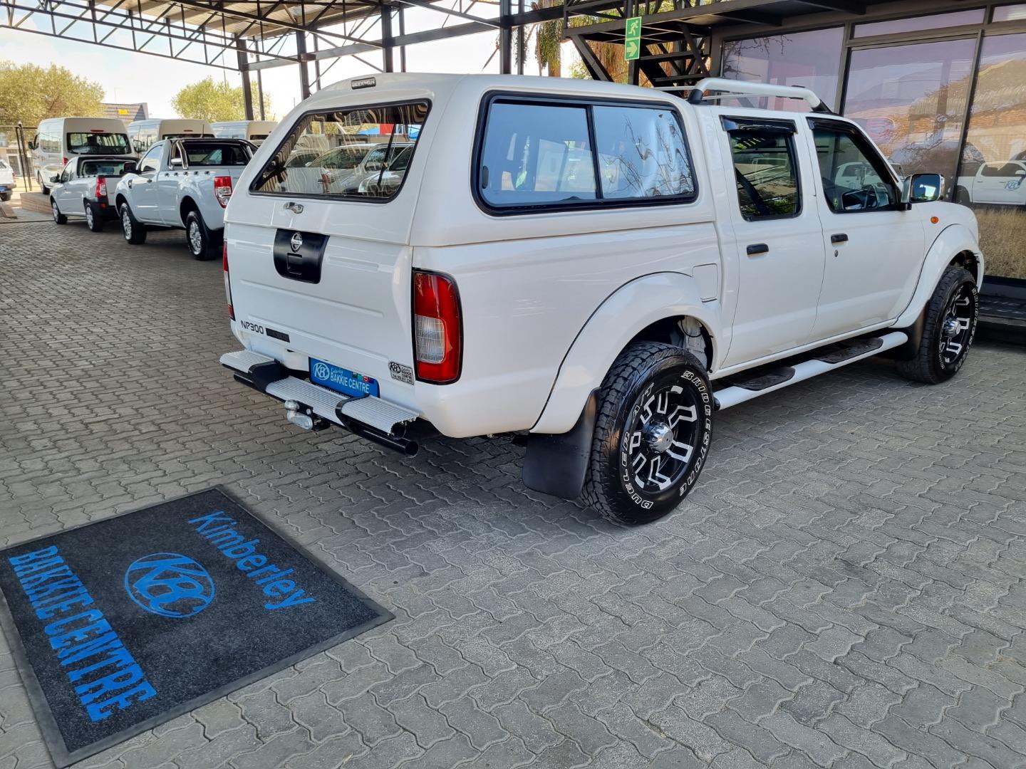2016 Nissan NP300 Hardbody 2.4 Double Cab Hi-Rider