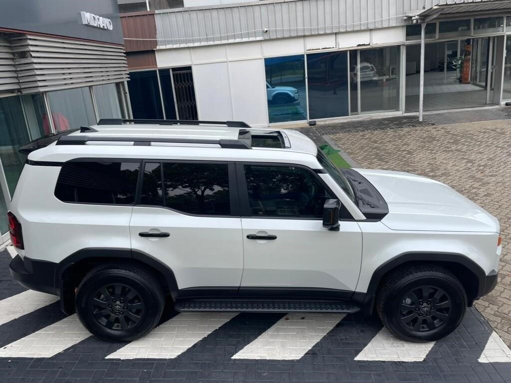 2025 Toyota Land Cruiser Prado 2.8GD VX-R