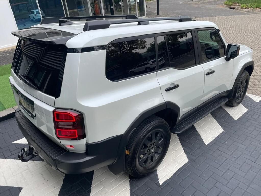 2025 Toyota Land Cruiser Prado 2.8GD VX-R