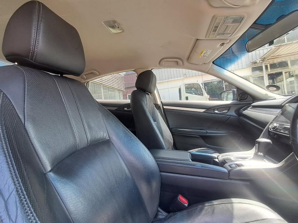 2017 Honda Civic Sedan 1.8 Elegance