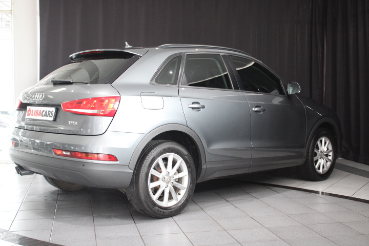 AUDI Q3 1.4T FSI STRONIC