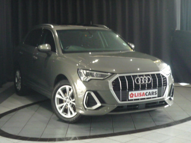 AUDI Q3 35 TFSI STRONIC SLINE