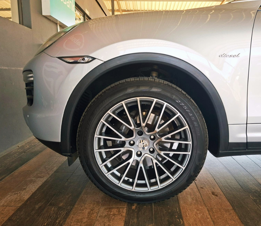 2012 Porsche Cayenne Diesel