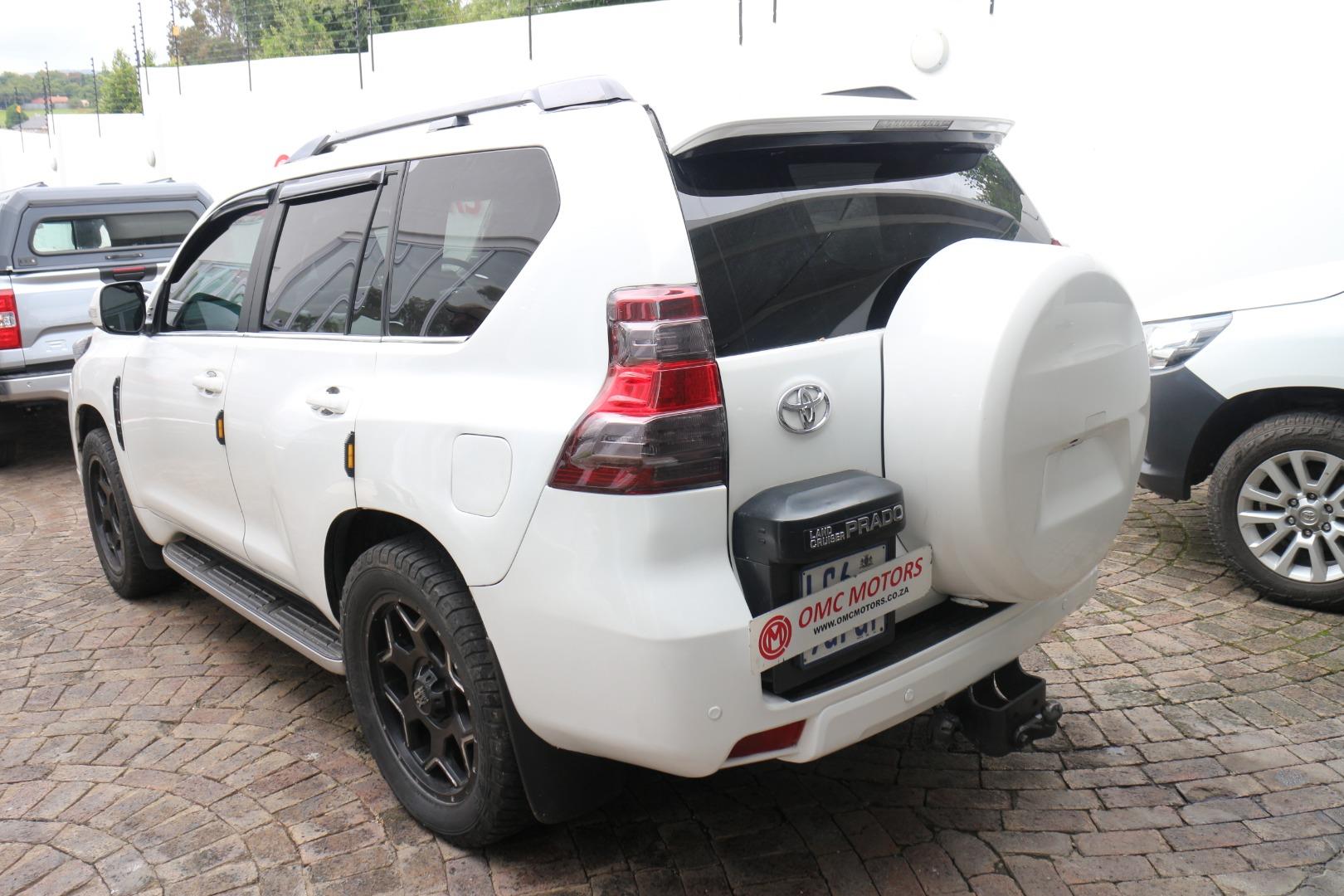 2017 Toyota Land Cruiser Prado VX V6 Auto 8-Seat