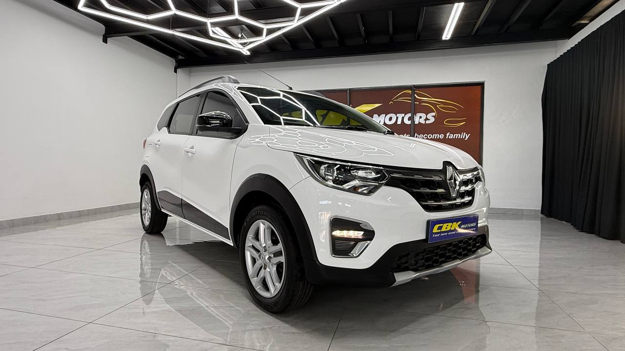 2022 Renault Triber 1.0 Prestige Auto
