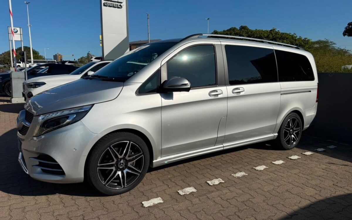 2023 Mercedes-Benz V-Class V300D Exclusive AMG Line