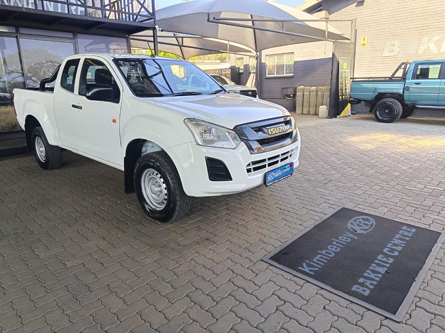 2021 Isuzu D-MAX vehicle photo 1 | SearchMyRide
