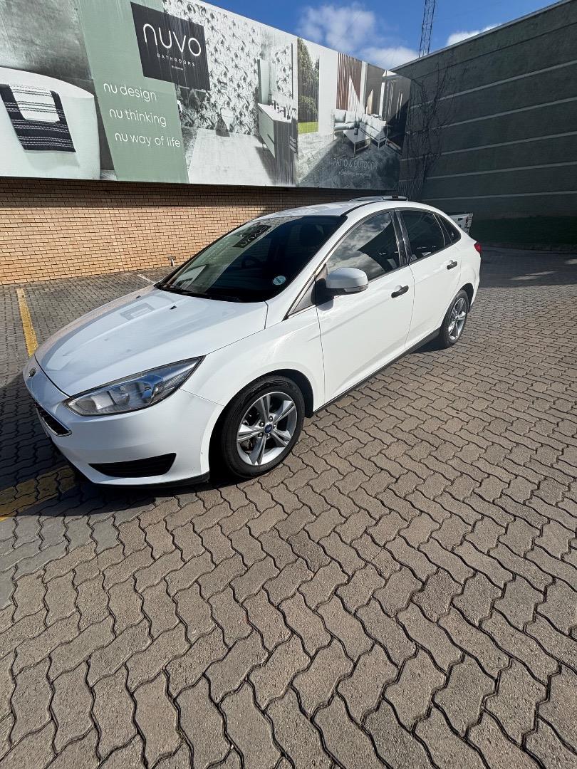 2017 Ford Focus Sedan 1.0T Ambiente