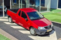 2023 Nissan NP200 1.6I (aircon) Safety Pack
