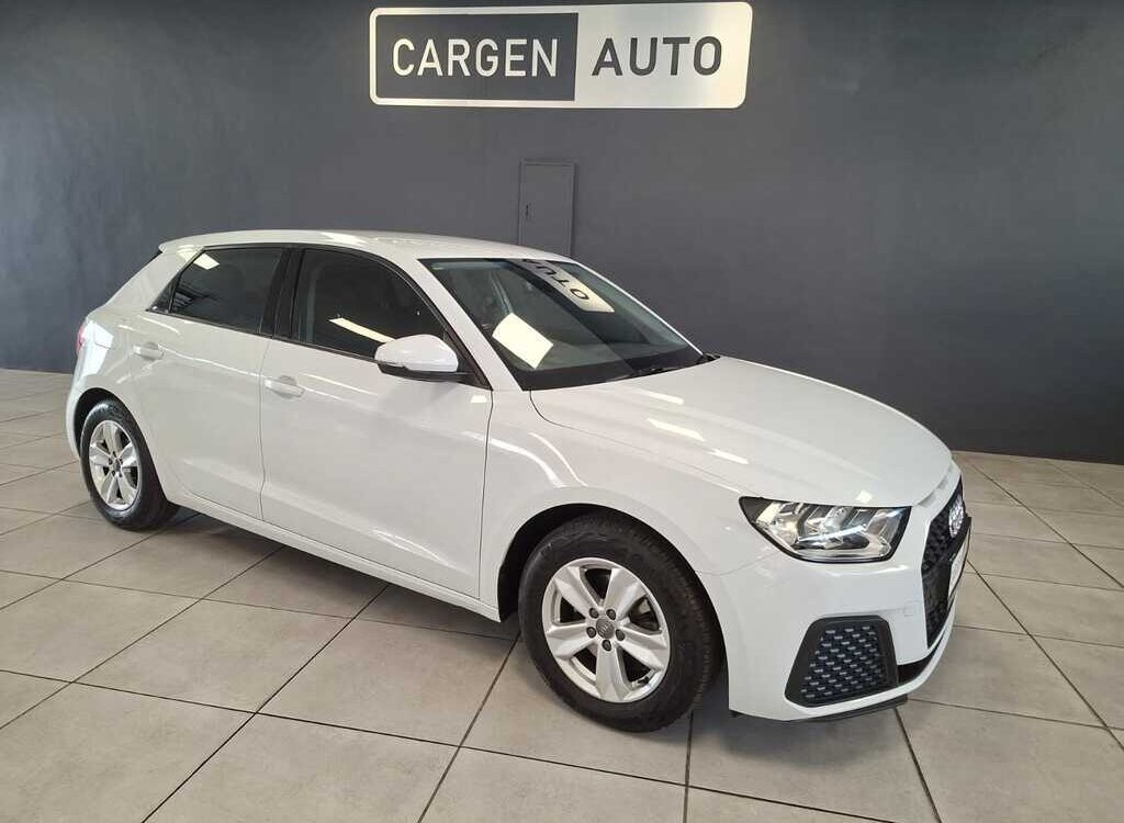 AUDI A1 SPORTBACK 30 TFSI S TRONIC