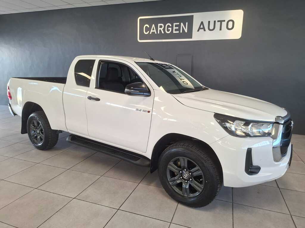 TOYOTA HILUX 2.4 GD-6 RB RAIDER A/T P/U E/CAB