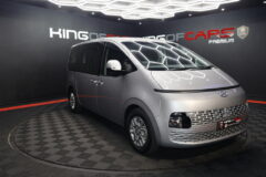 Hyundai Staria R2.2 9str Executive Bus Auto