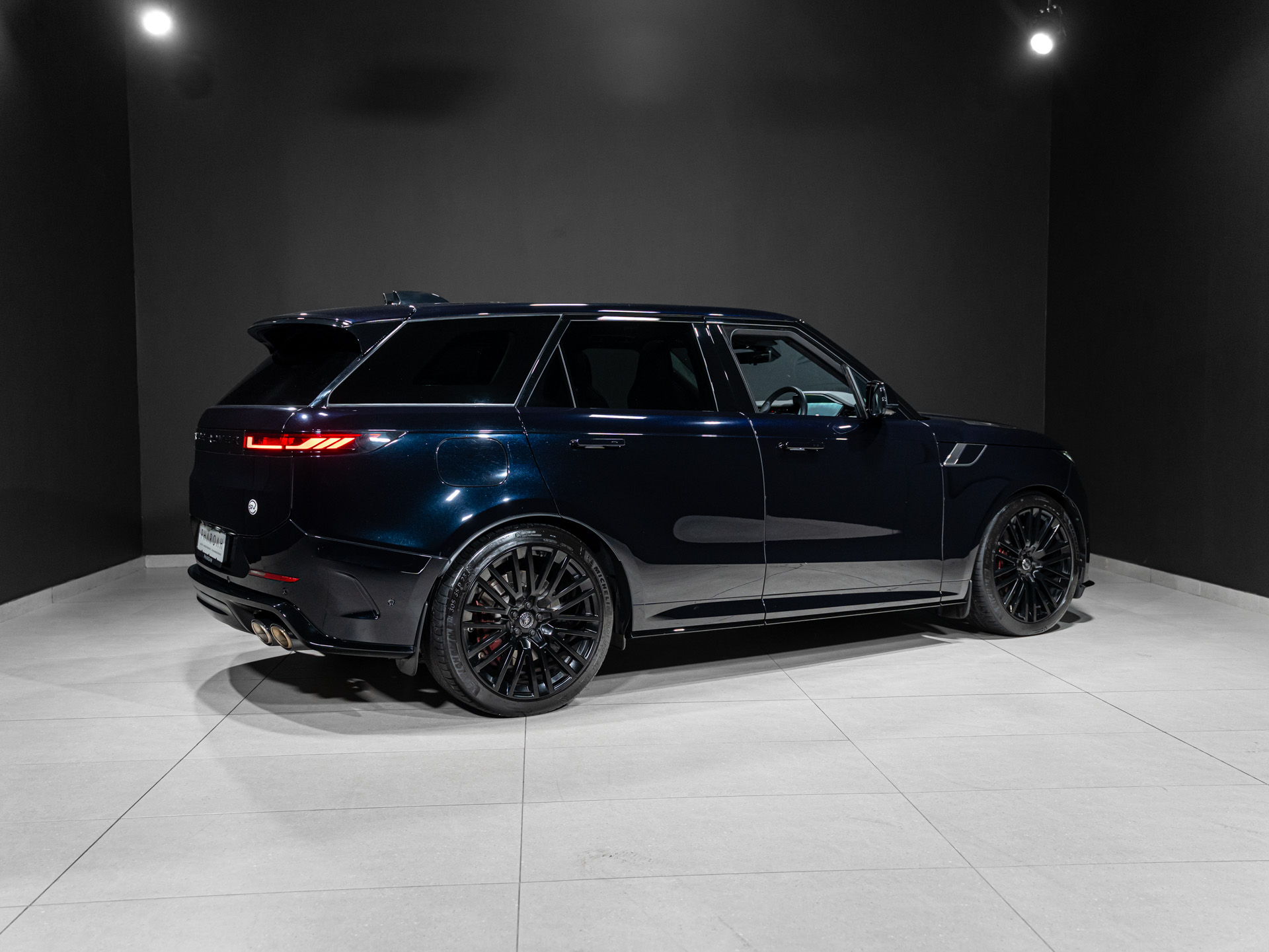 2025 Land Rover Range Rover Sport SV
