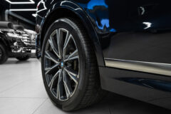 2020 BMW X7 M50i