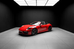 2025 Porsche 911 Targa 4 GTS Cabriolet