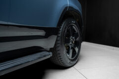 2025 Land Rover Defender 110 D250 X-
