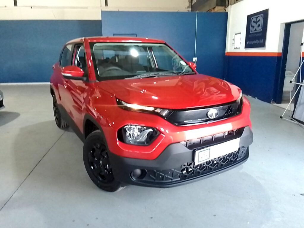 2026 Tata Punch vehicle photo 1 | SearchMyRide