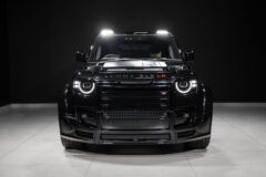 2026 Land Rover Defender P425 V8 LUMMA