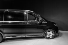 2025 Mercedes-Benz V300d Exclusive