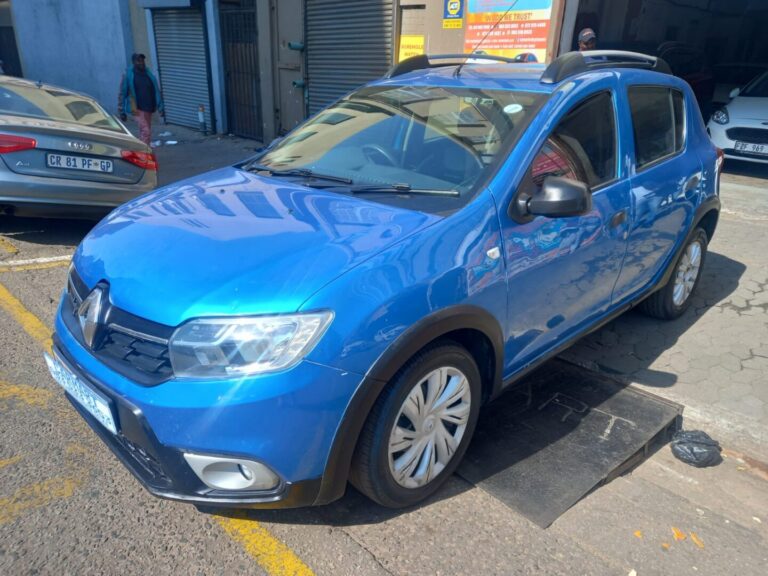 2019 RENAULT SANDERO 1.0