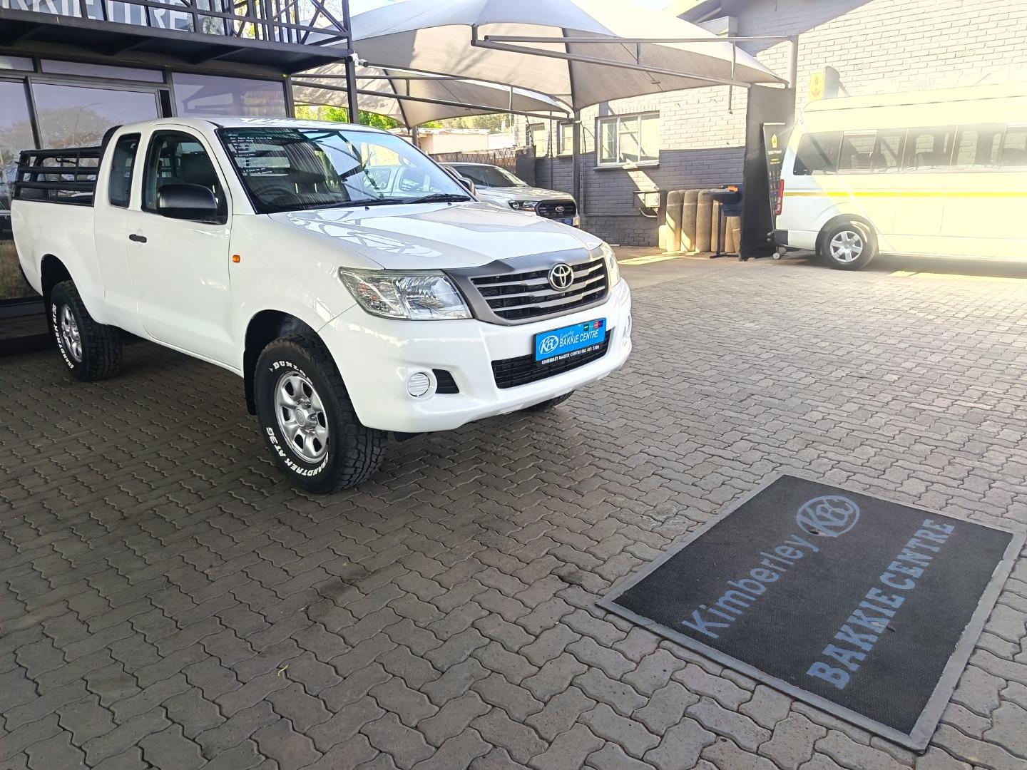 2015 Toyota Hilux vehicle photo 1 | SearchMyRide