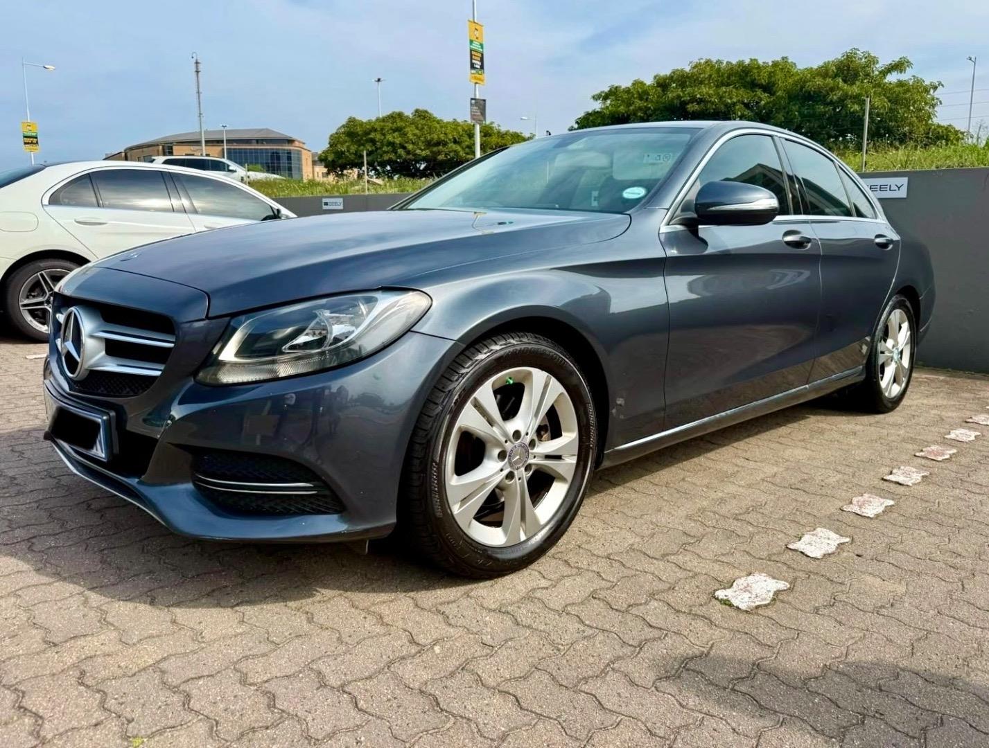 2014 Mercedes-Benz C-Class C200 Avantgarde...
