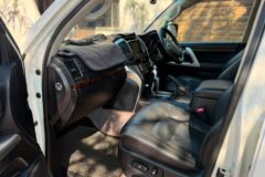 2015 Toyota Land Cruiser 200 4.5D-4D V8 VX