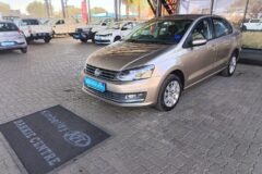 2016 Volkswagen Polo Sedan 1.4 Comfortline