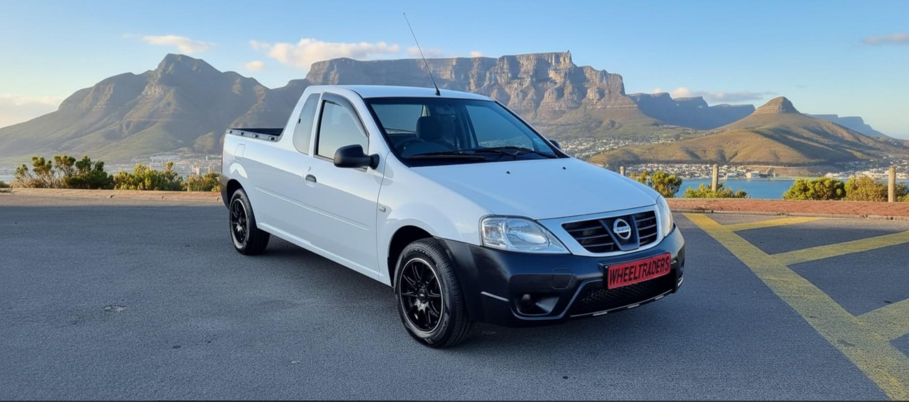 2016 Nissan NP200