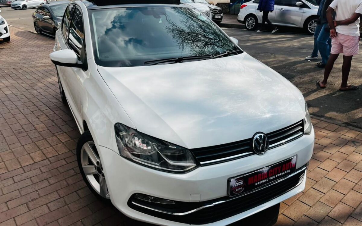 2017 Volkswagen Polo Sedan 1.6 Comfortline