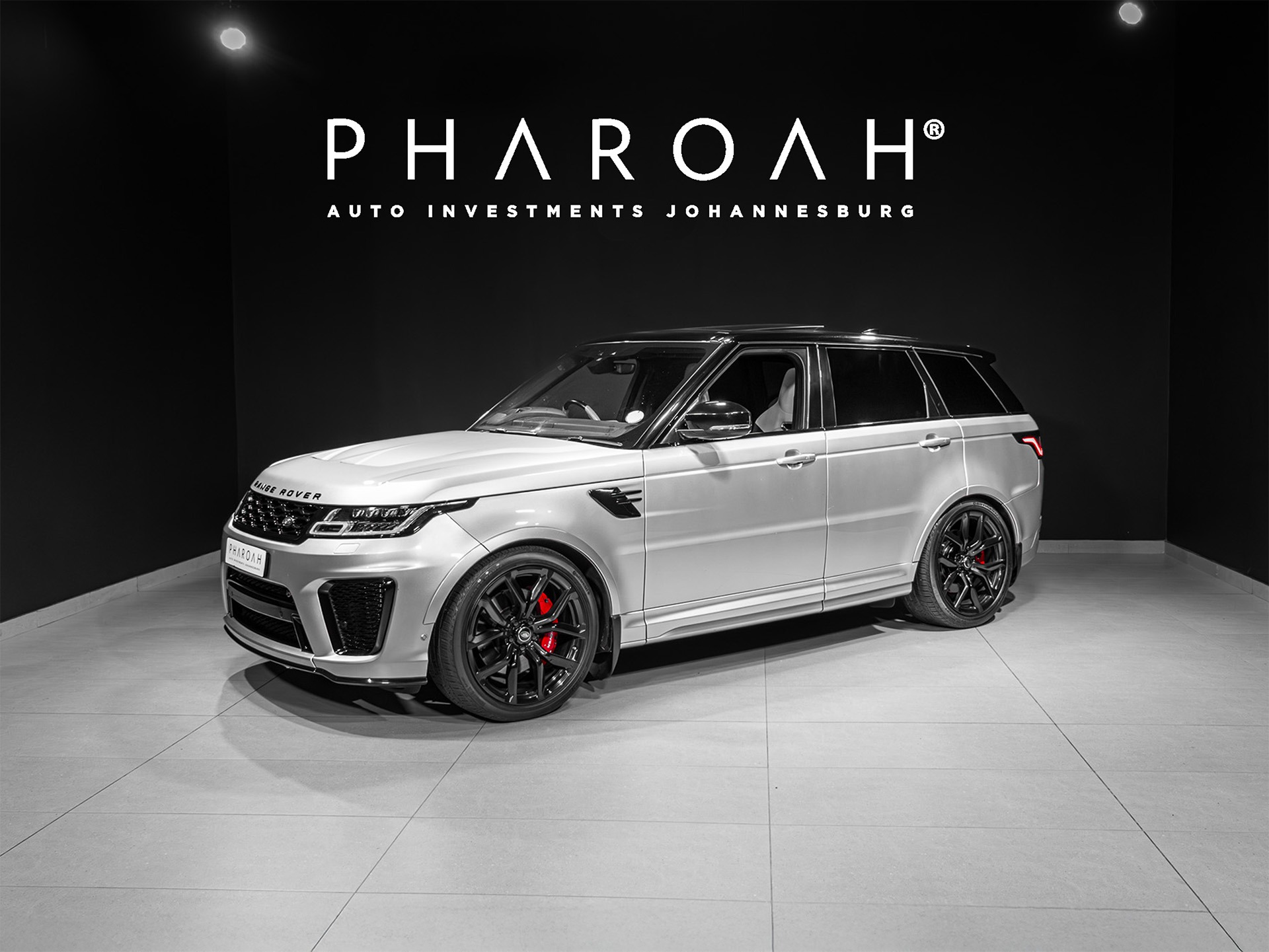 2021 Land Rover Range Rover SVR