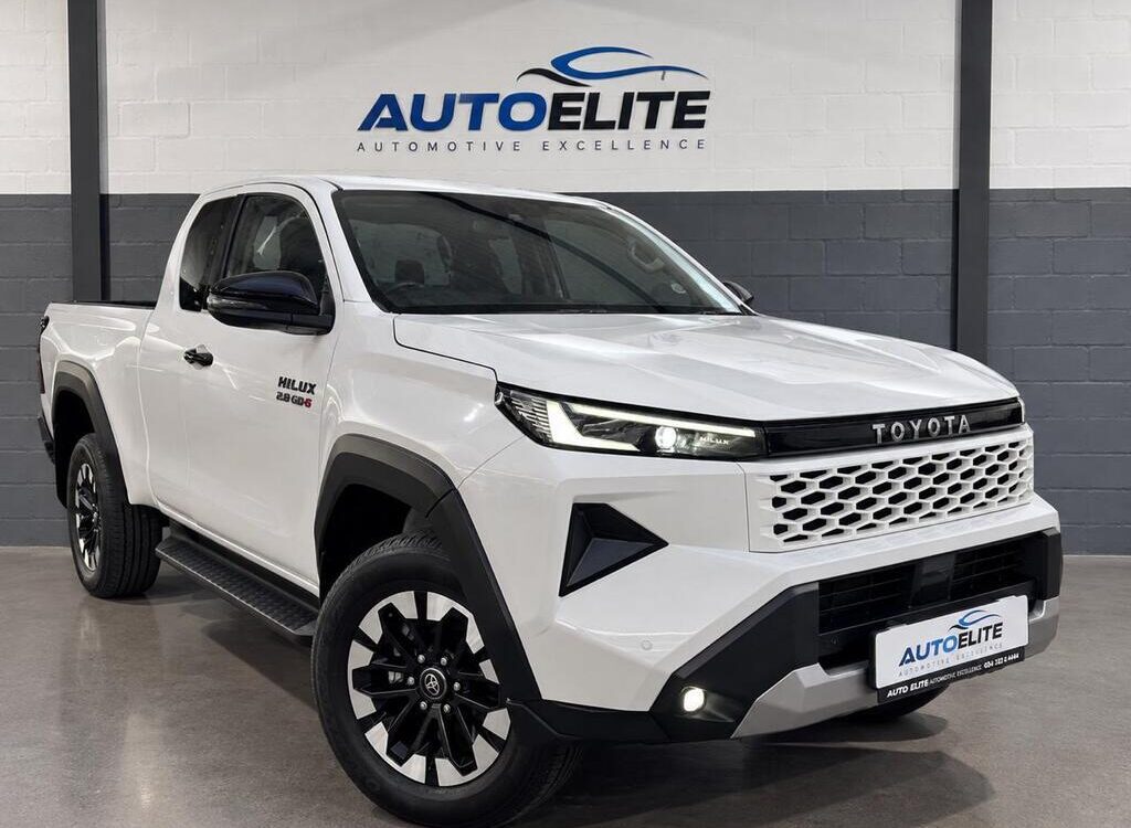 TOYOTA HILUX 2.8 GD-6 RB RAIDER X A/T P/U XTRA CAB